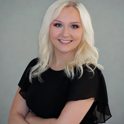 Kacie Finney headshot